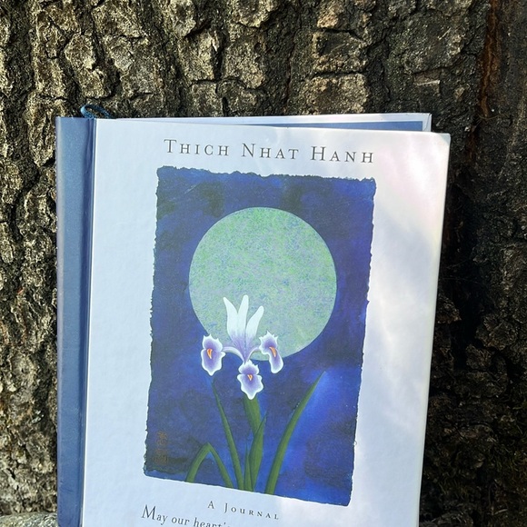 Journal - Thich Nhat Hanh Buddhism Mindfulness Meditation Journal of Awakening - Picture 8 of 9